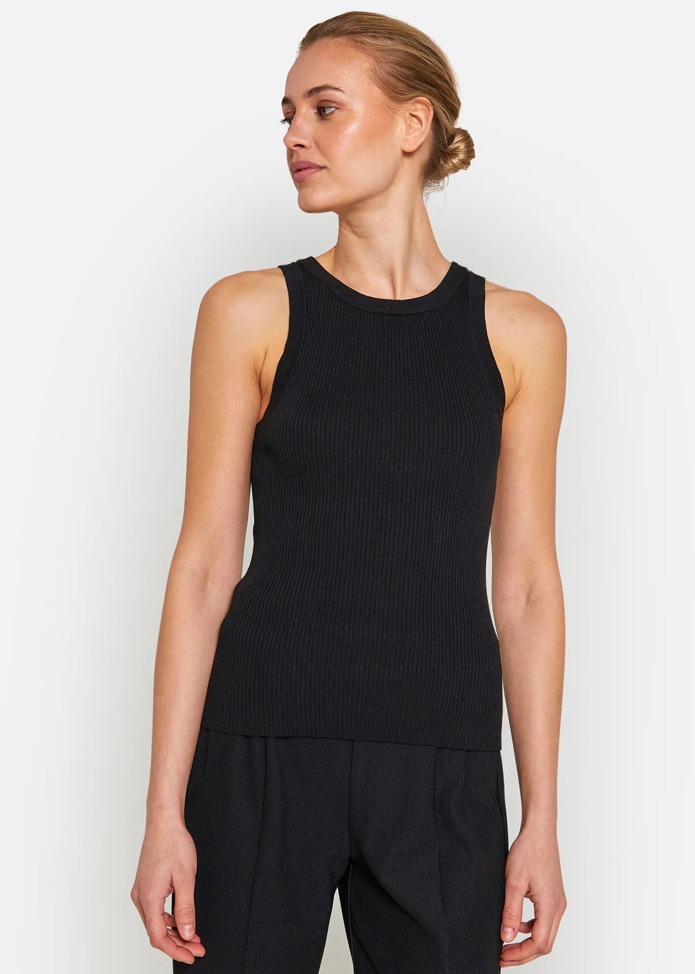 NORR Sherry u-neck knit tank black